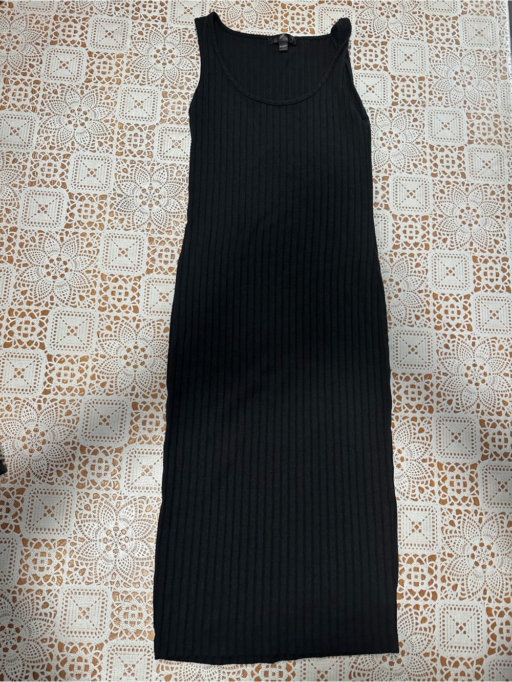 Feather Black Ribbed Sleeveless Bodycon Midi Dress Size M